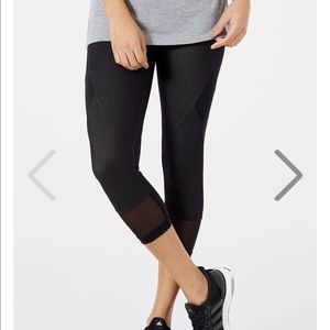 MPG Sport Hyper Capri - Black - Denim Look